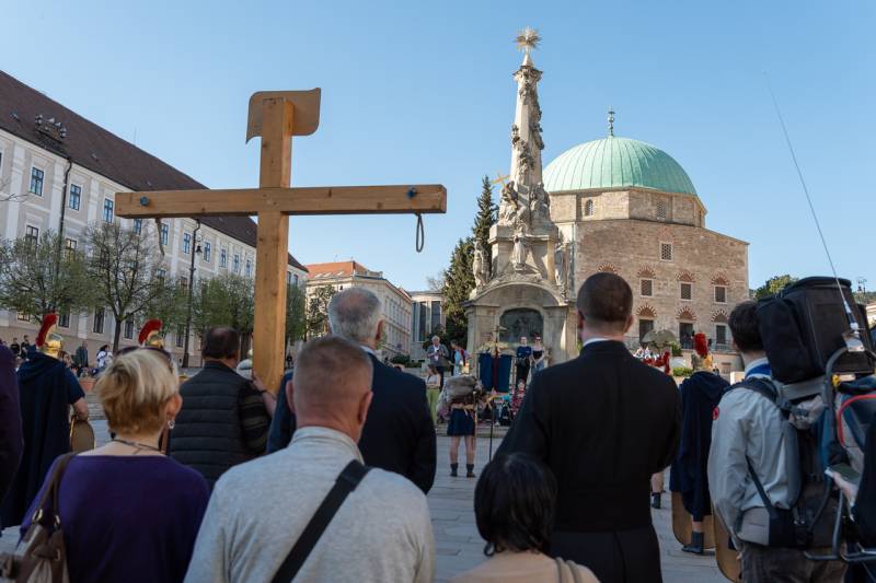 2025_04_12_varosi keresztut_78.jpg